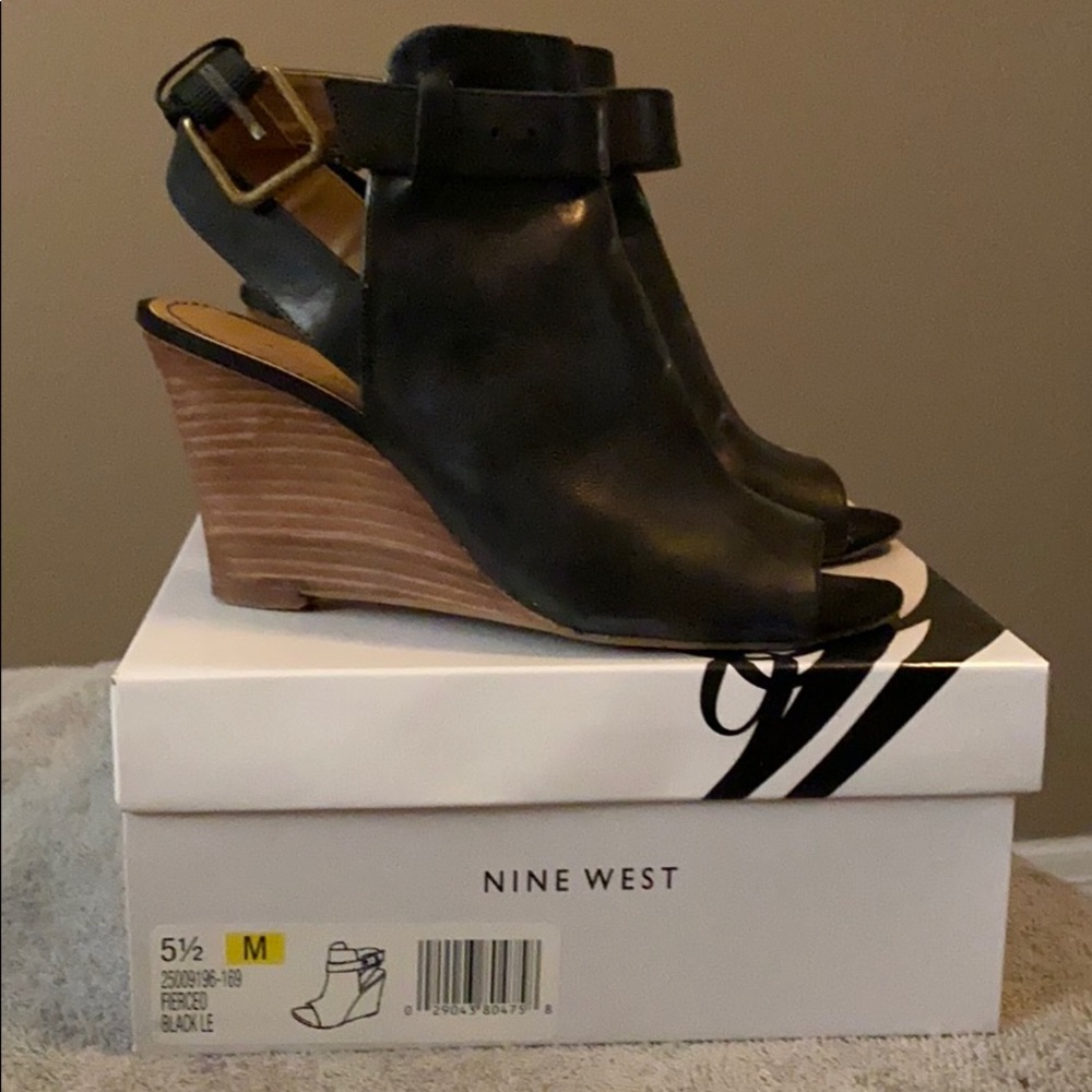 Women wedges